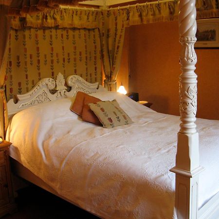 Norton House Bed & Breakfast & Cottages Whitchurch  Eksteriør billede