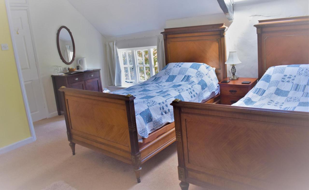 Norton House Bed & Breakfast & Cottages Whitchurch  Eksteriør billede
